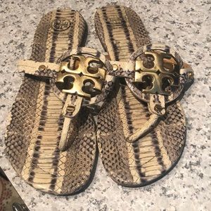 Tory Burch Miller 2 Corn Snake Latte